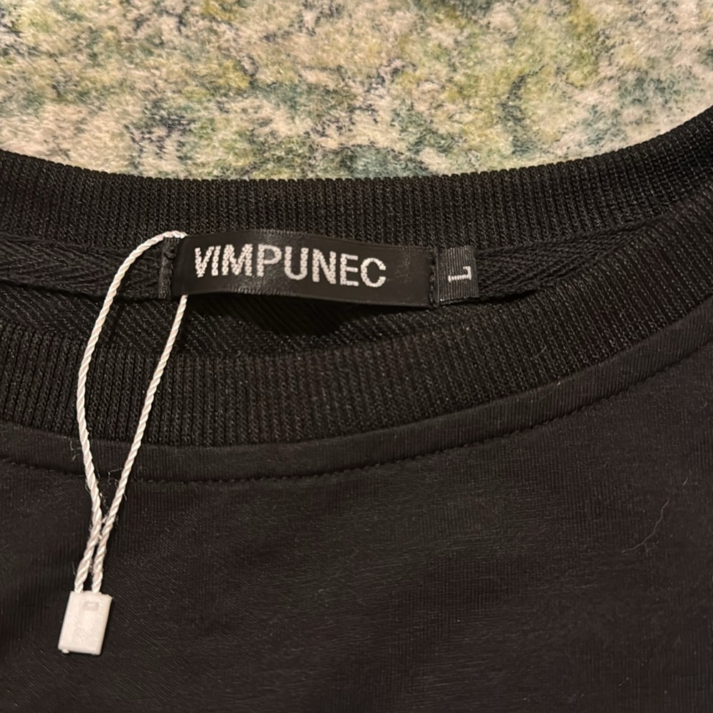 Vimpunec Sweater (Amazon) - Picture 3 of 7